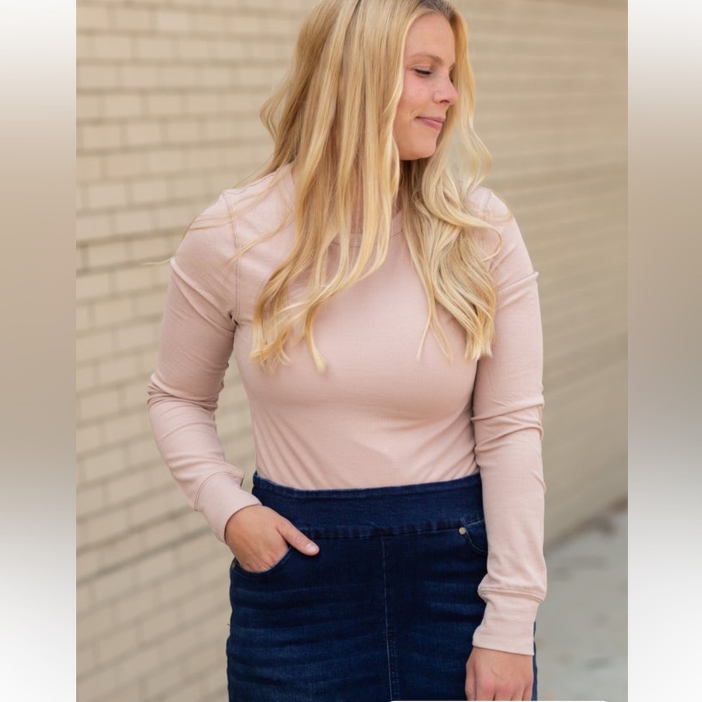 Pink Thread & Supply Long Sleeve Ribbed Tee